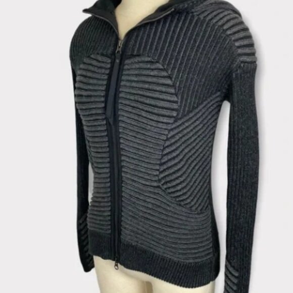 Lululemon Embrace Hoodie Ribbed Knit Black Dark Grey 6 Medium - Picture 1 of 5